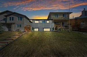 3701 Cedarille