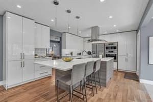 129 Edgebrook