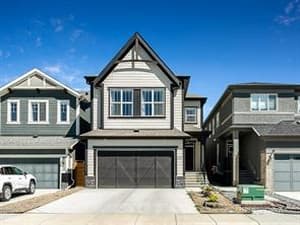 222 Arbour Lake