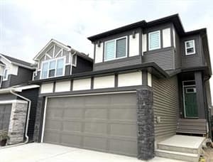 39 Legacy Glen