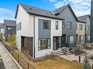 716 Redstone