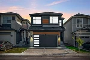 313 Corner Meadows