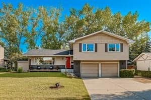 10520 Mapleridge