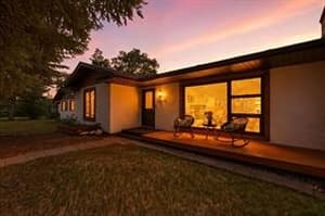 10219 Maple Brook