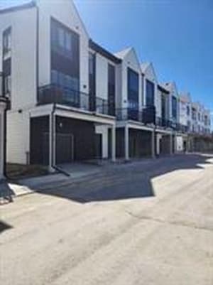 142 SOVEREIGN