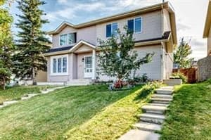 83 Castlebrook