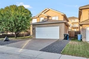 109 Royal Crest