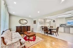 96 Windermere