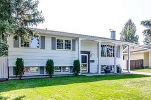 724 Wilton