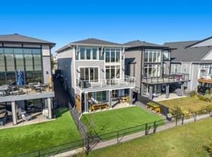 51 Creekstone