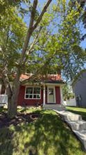529 Queenston