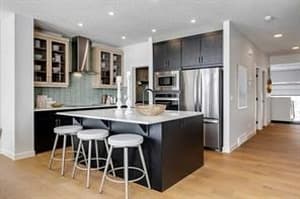 183 Huxland