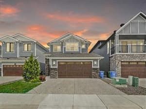 18 West Grove