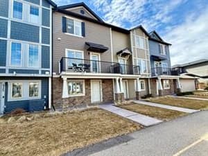411 Legacy Village
