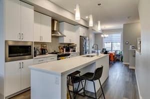 1324 Sage Hill