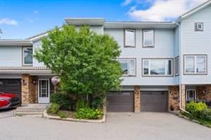 22 Coachway