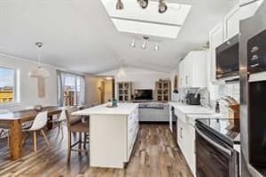 540 Mckinlay