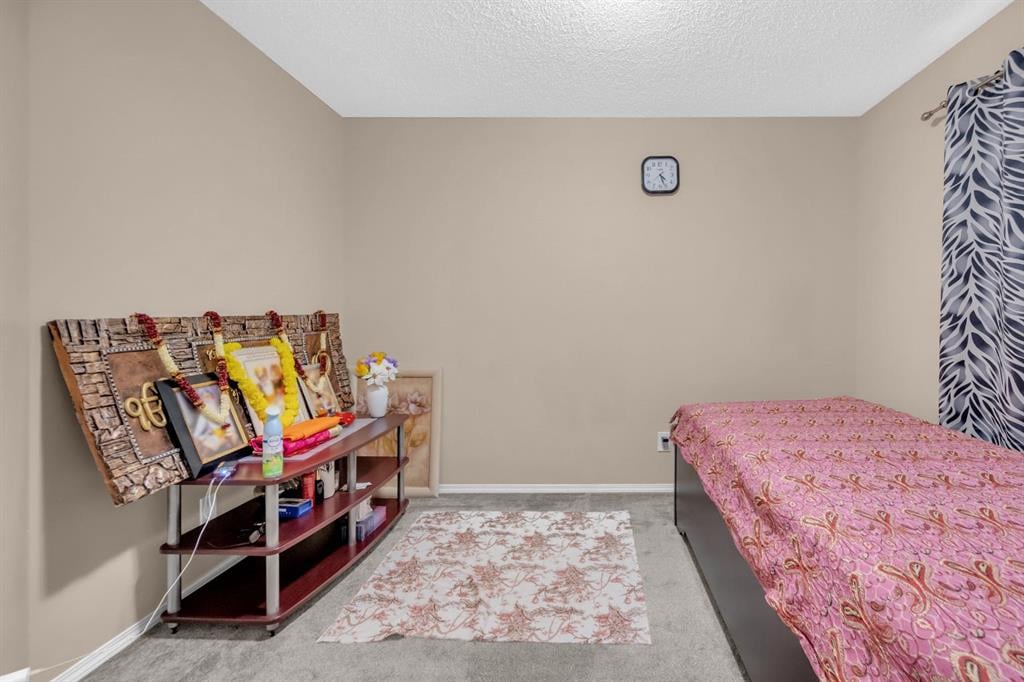 288 Saddlecrest - Thumbnail 5