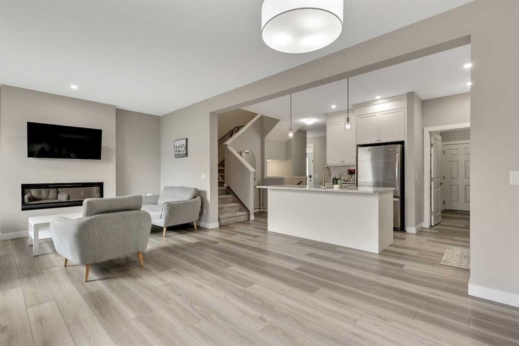 216 Creekstone - Thumbnail 8
