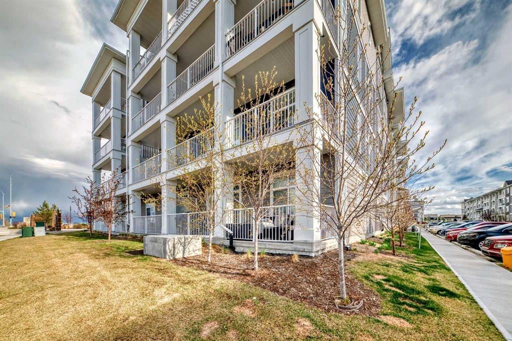 500 Auburn Meadows - Thumbnail 2