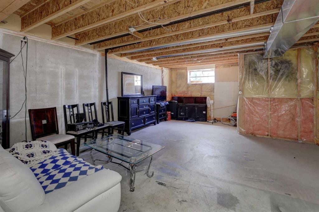 112 Martin Crossing - Thumbnail 6