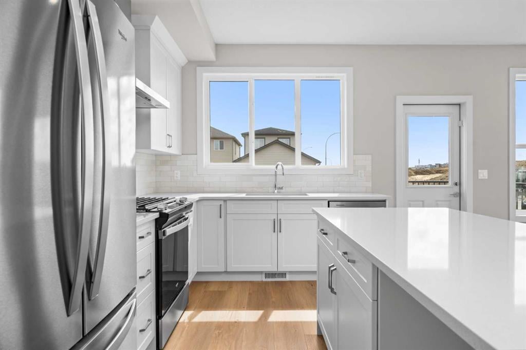 307 Belvedere - Thumbnail 3