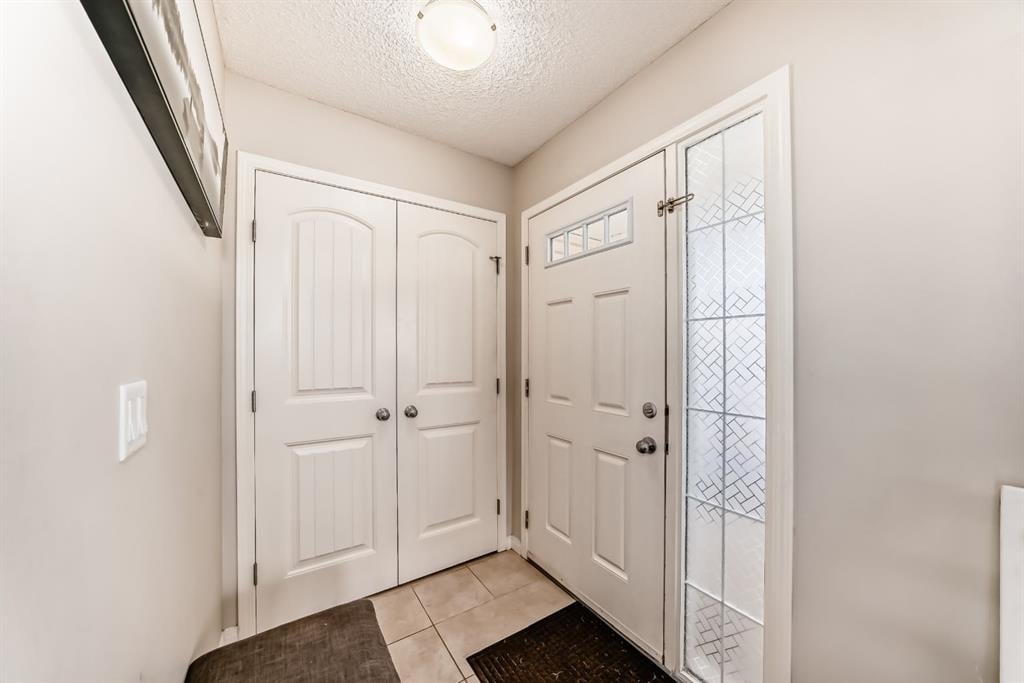 8370 Saddlebrook - Thumbnail 6