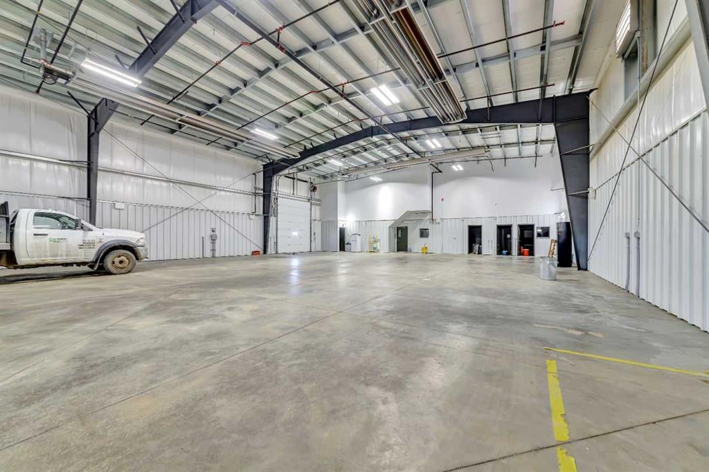 500007 Range Road 13 - Thumbnail 4