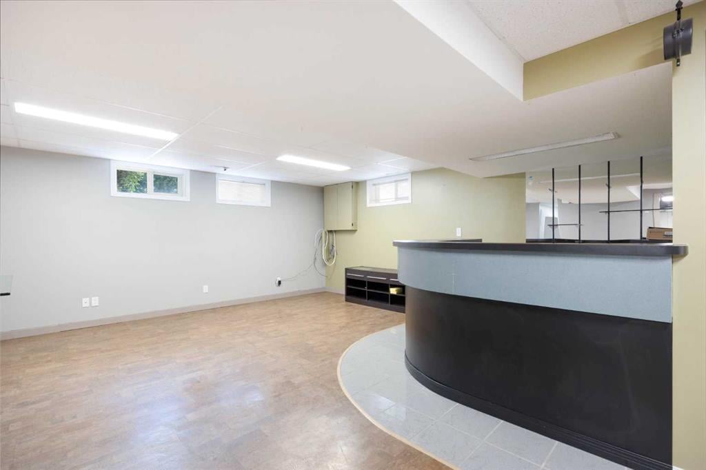 577 Beacon Hill - Thumbnail 8