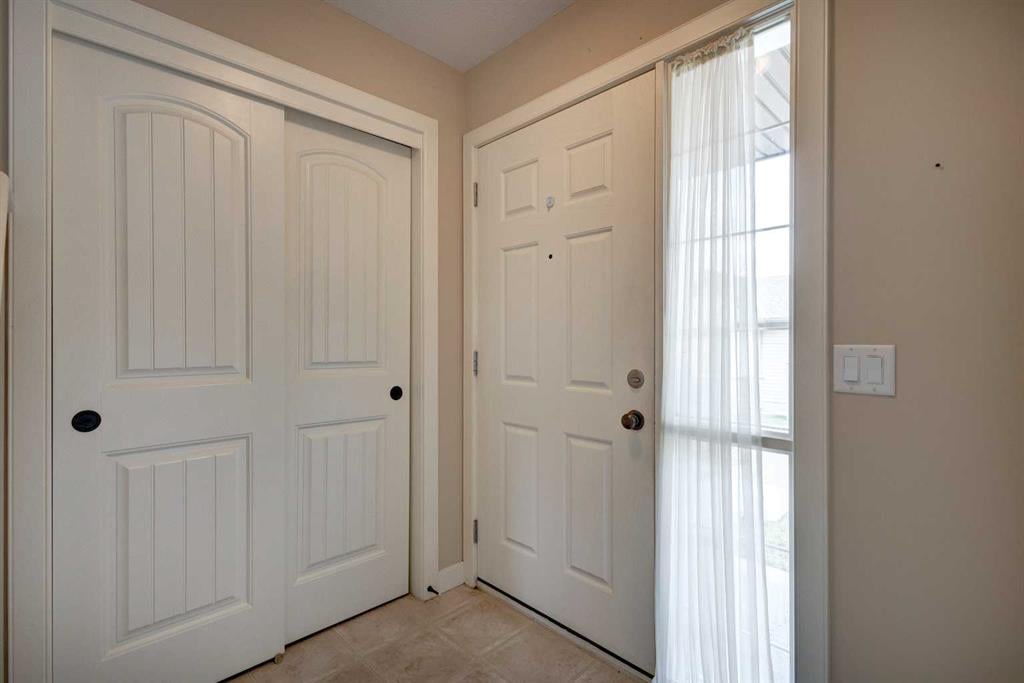 114 Everridge - Thumbnail 6
