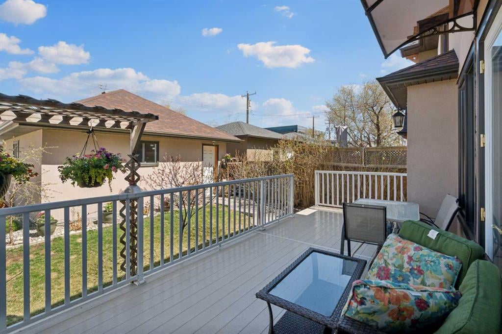 4538 Montgomery - Thumbnail 5