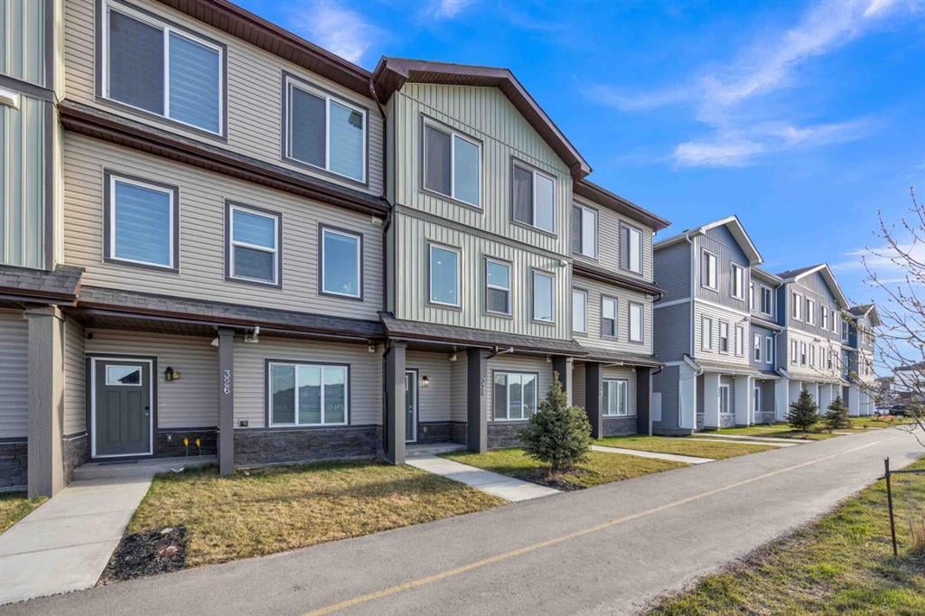 328 Corner Meadows - Thumbnail 5