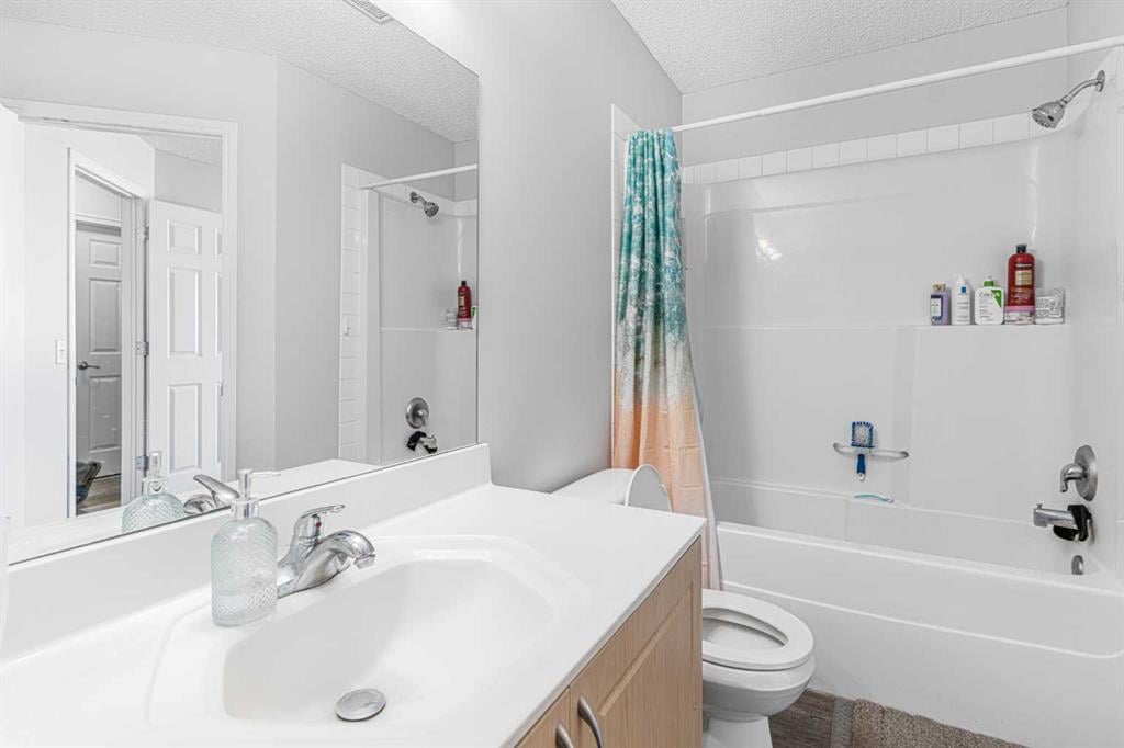 229 Saddlecrest - Thumbnail 4
