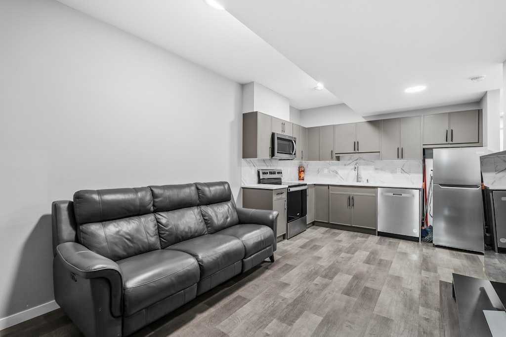 121 Setonstone - Thumbnail 3