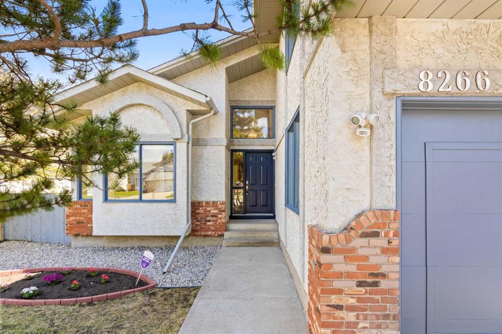 8266 Edgebrook - Thumbnail 6