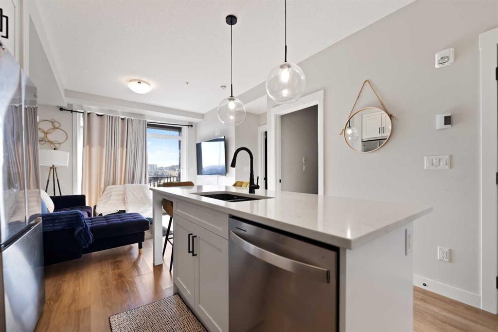 20 Sage Hill - Thumbnail 8