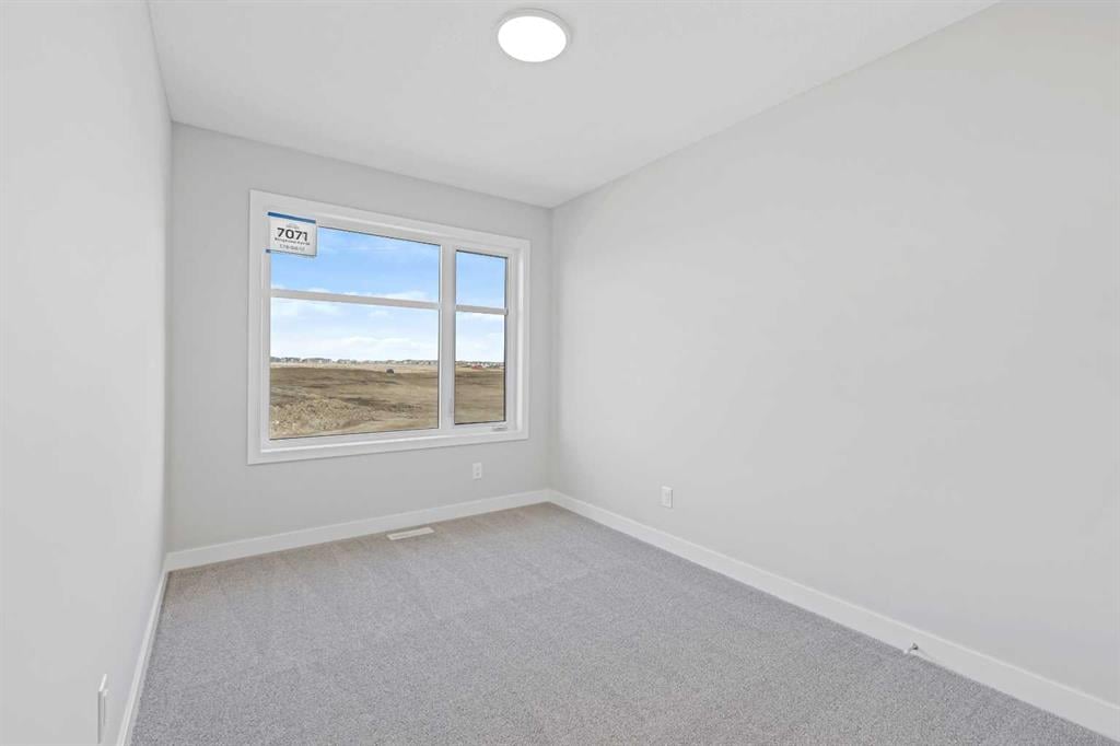 7071 Rangeview - Thumbnail 5