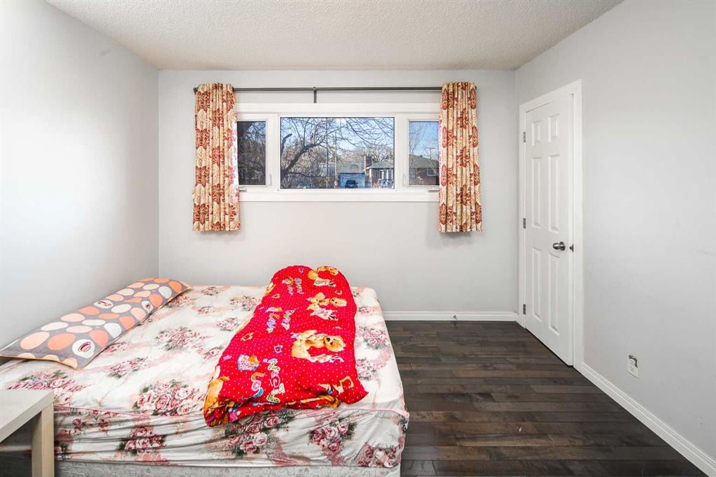5424 Thorncliffe - Thumbnail 6