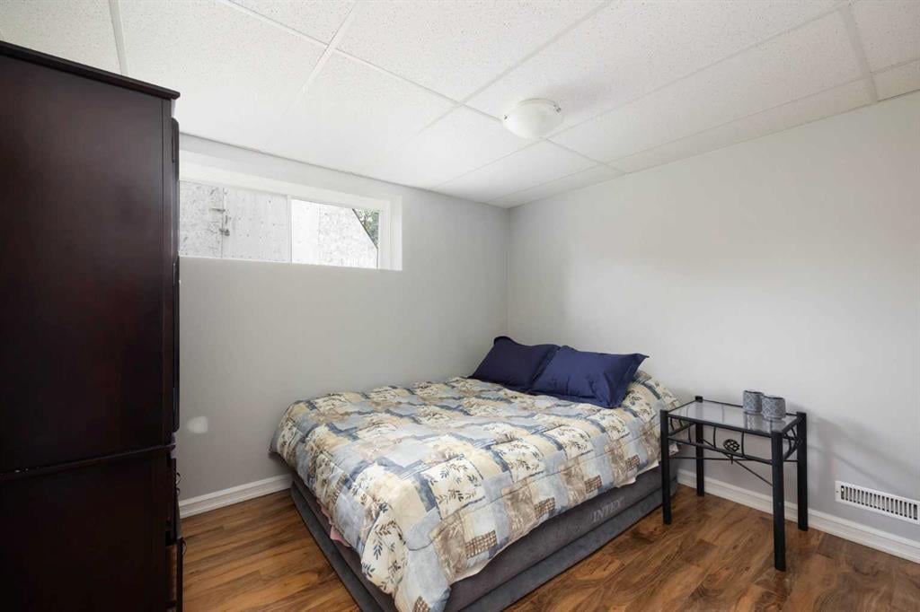 104 Spruce - Thumbnail 8