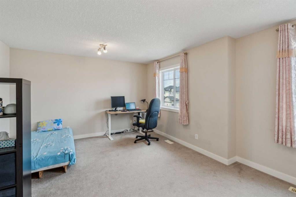 91 Bridlecrest - Thumbnail 2
