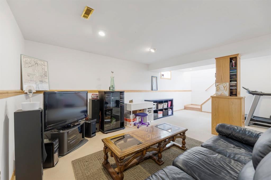 20 Woodford - Thumbnail 6