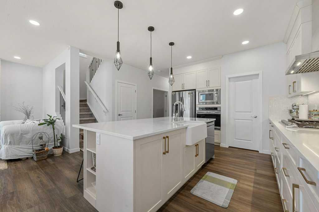 240 Magnolia - Thumbnail 5