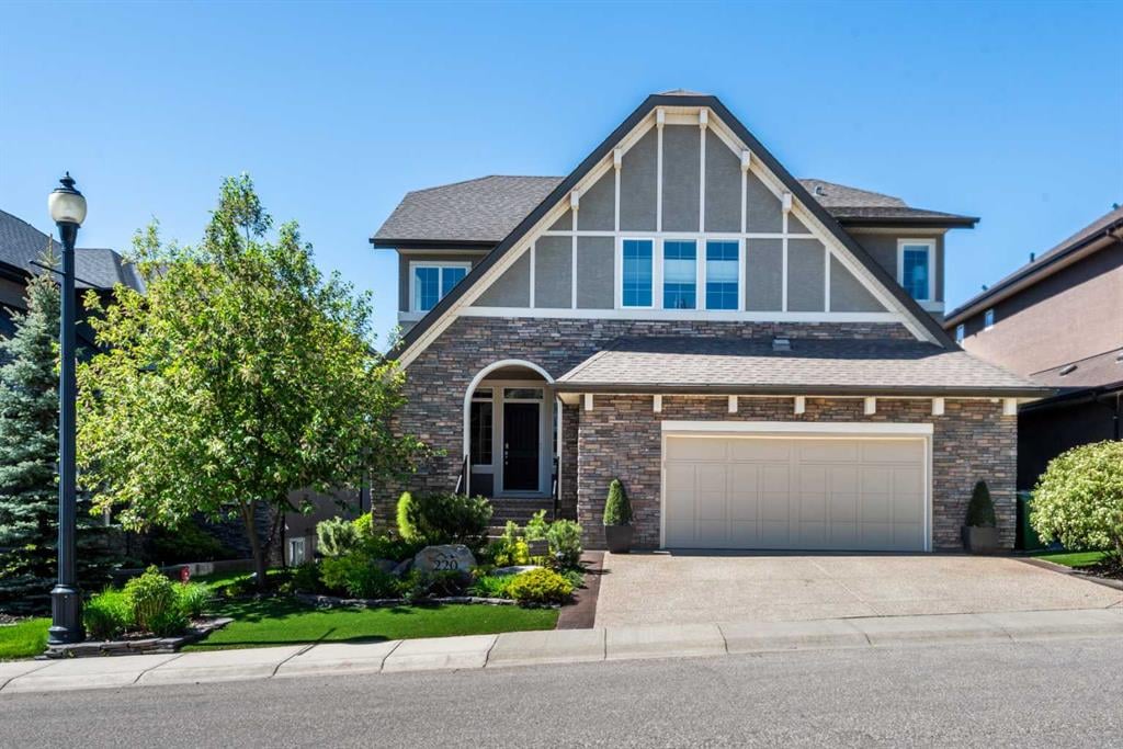 220 Springbluff - Thumbnail 1