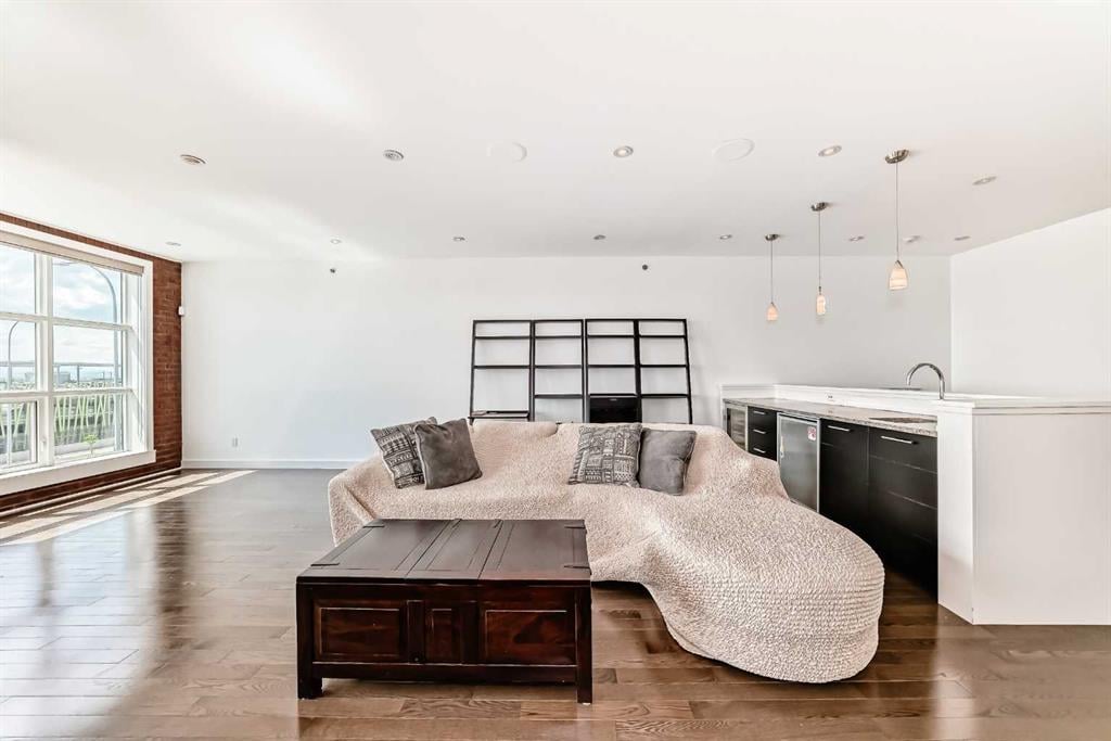606 Aspen Meadows - Thumbnail 6