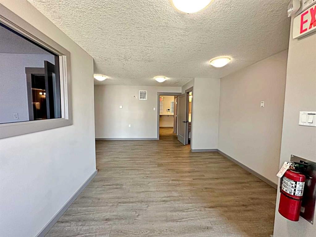 8121 Fraser - Thumbnail 5