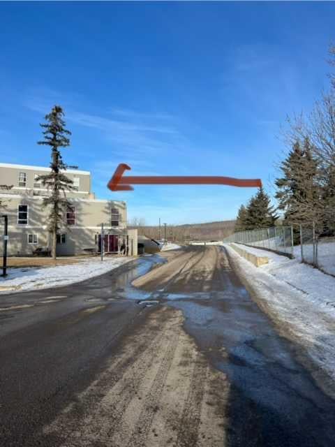 21 MacDonald - Thumbnail 5