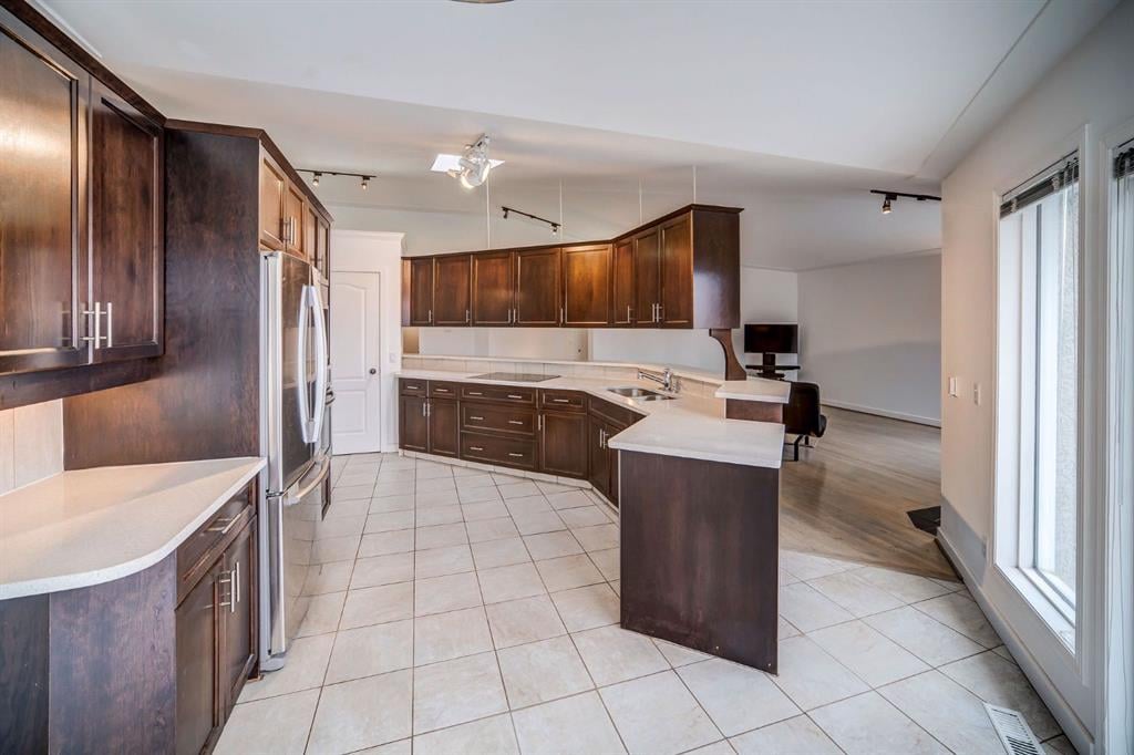 2925 Signal Hill - Thumbnail 8