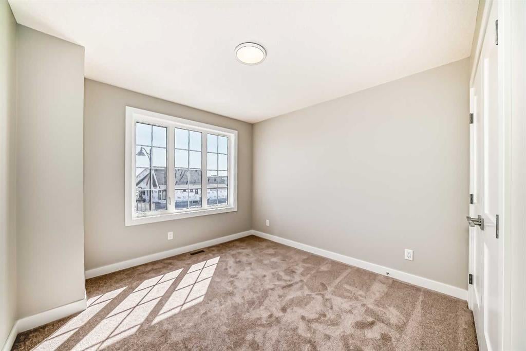 215 Greenwich - Thumbnail 8