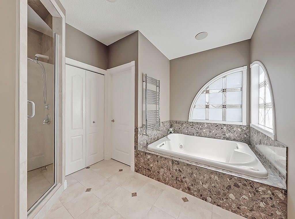 216 Evergreen - Thumbnail 5