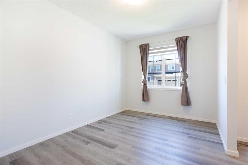 149 Yorkville - Thumbnail 8